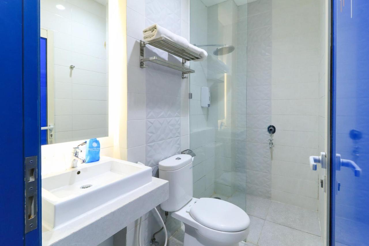 Hotel Berlian International Σουραμπάγια Εξωτερικό φωτογραφία